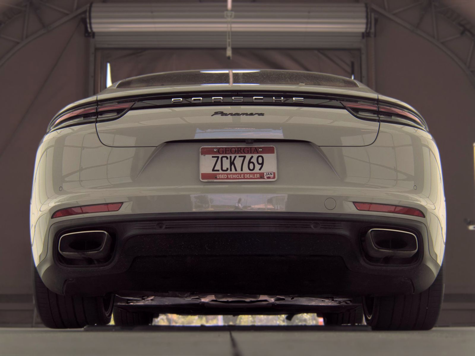 2018 Porsche Panamera Base RWD