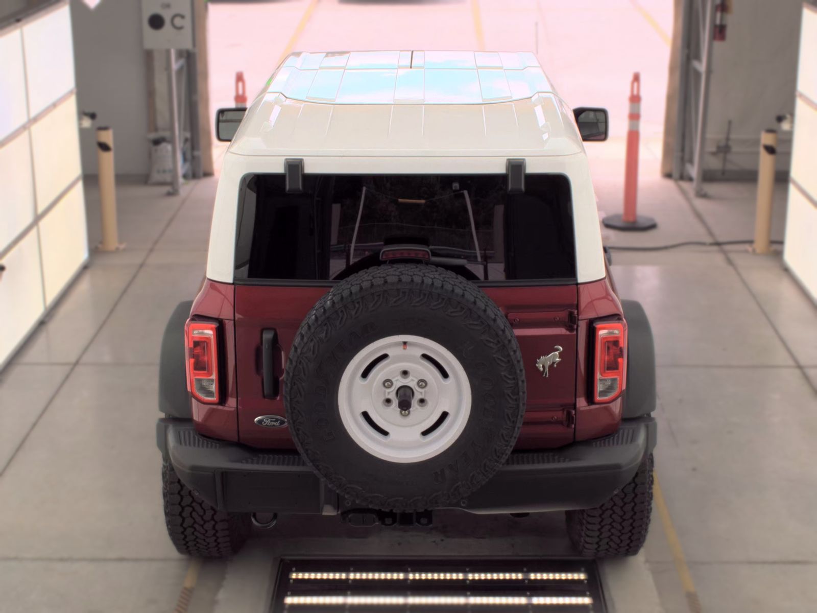 FORD BRONCO - 7