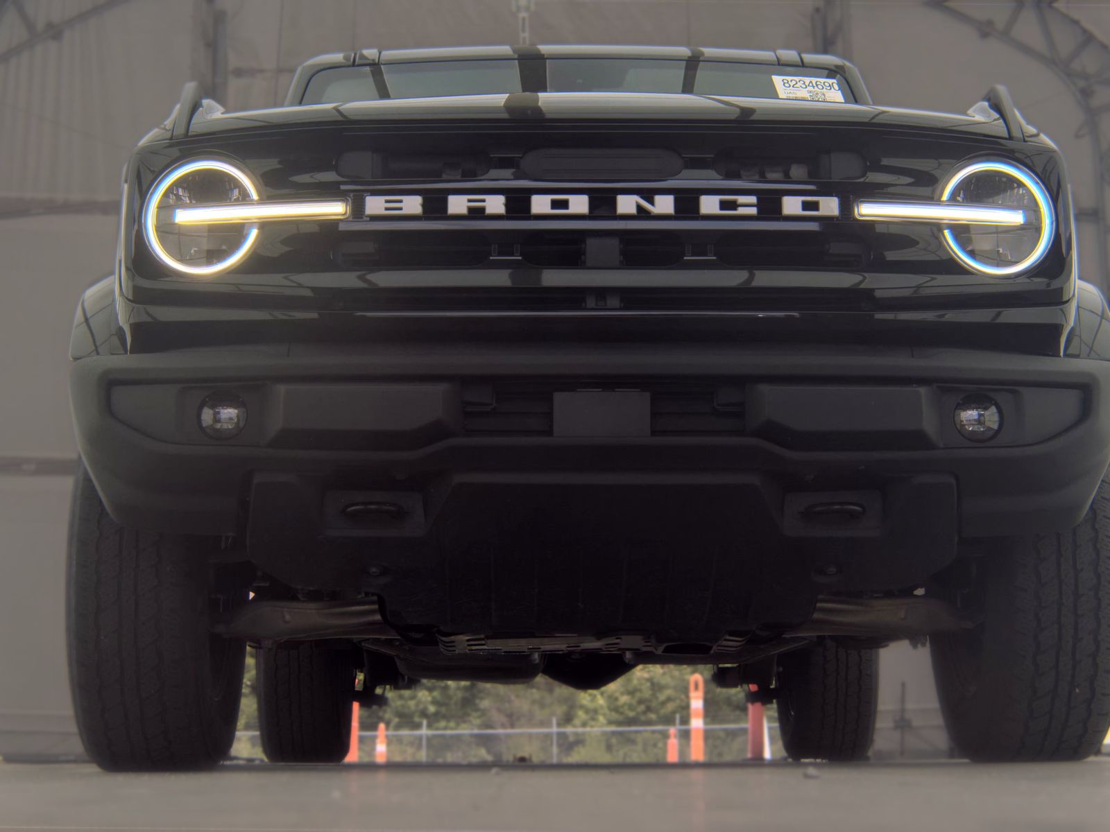 FORD BRONCO - 4