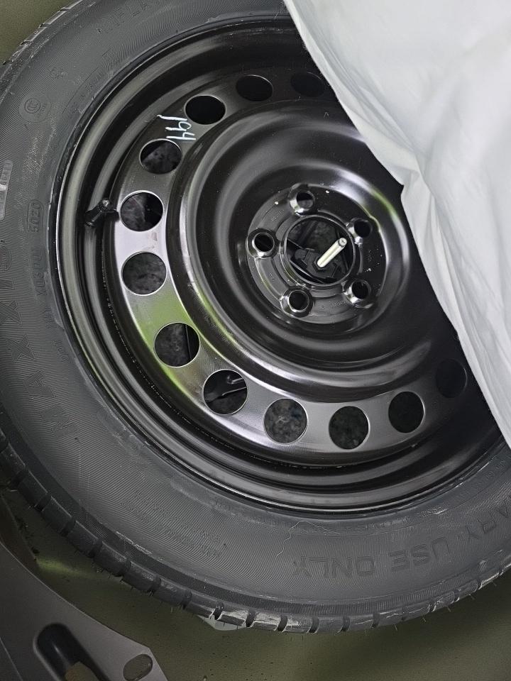 FORD EXPLORER - 8