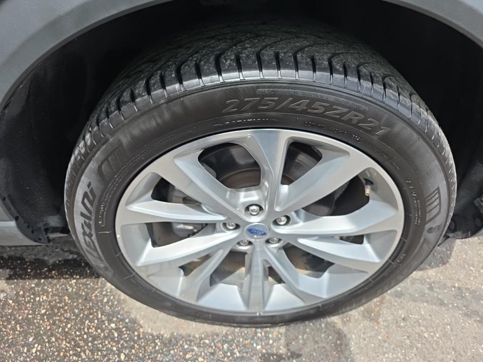 FORD EXPLORER - 10