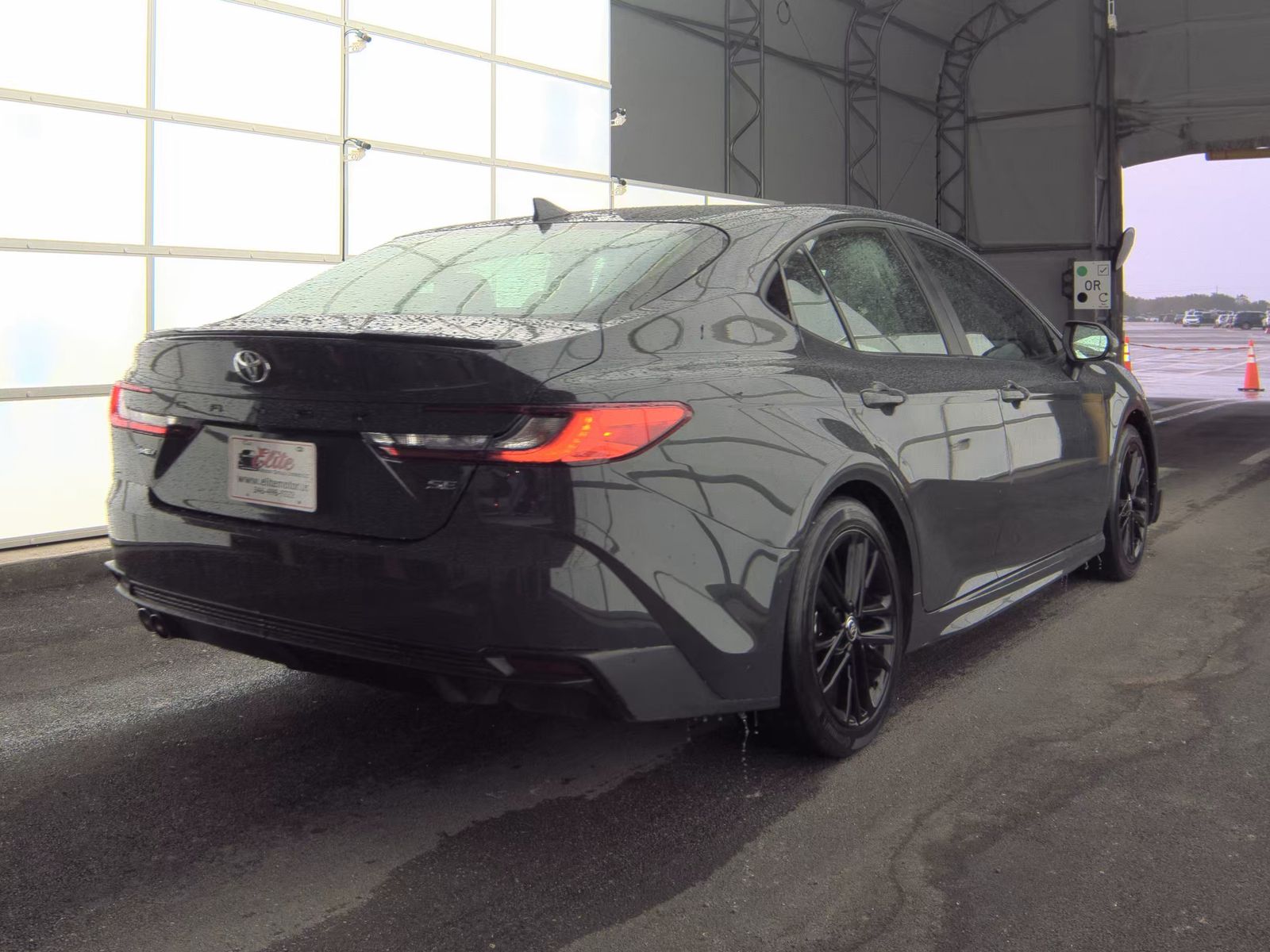 TOYOTA CAMRY - 6