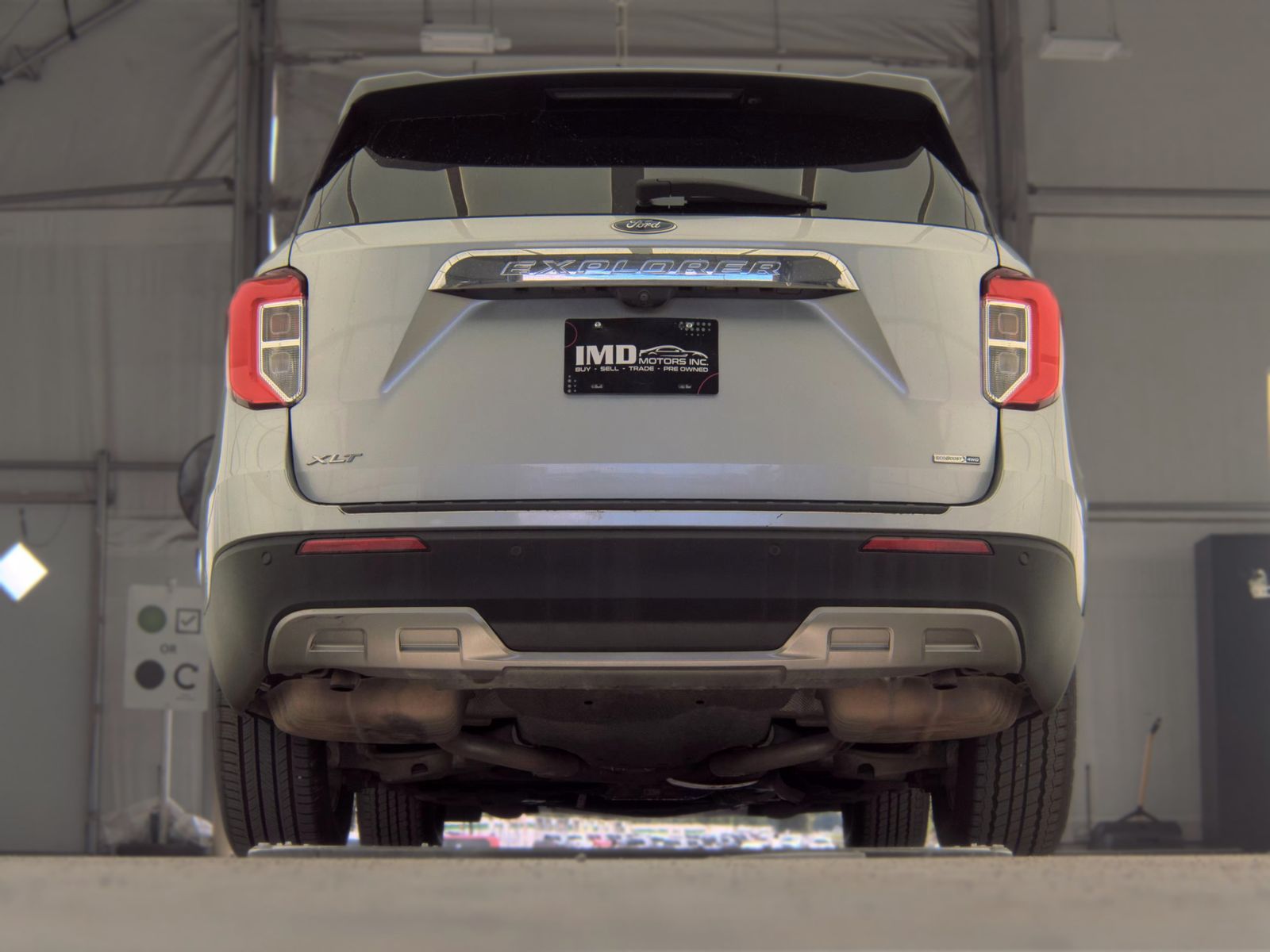 FORD EXPLORER - 8