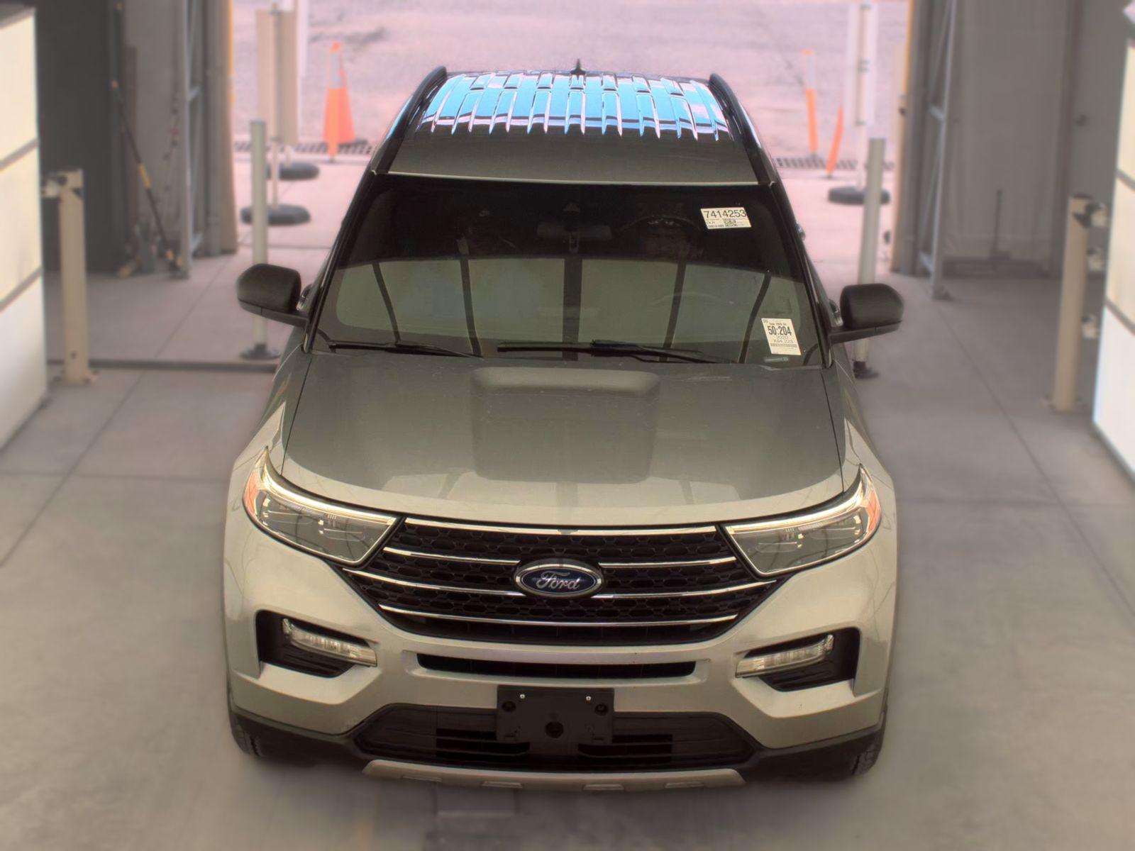 FORD EXPLORER - 3