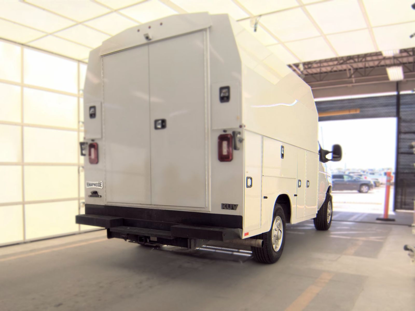FORD E-350 - 6