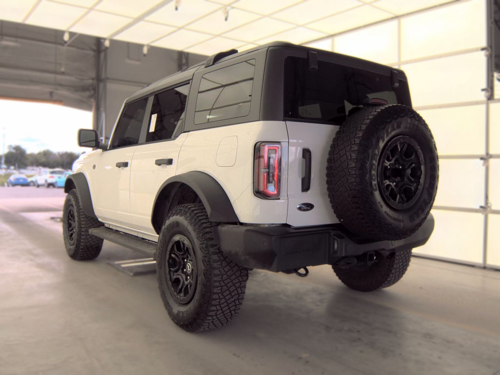 FORD BRONCO - 9