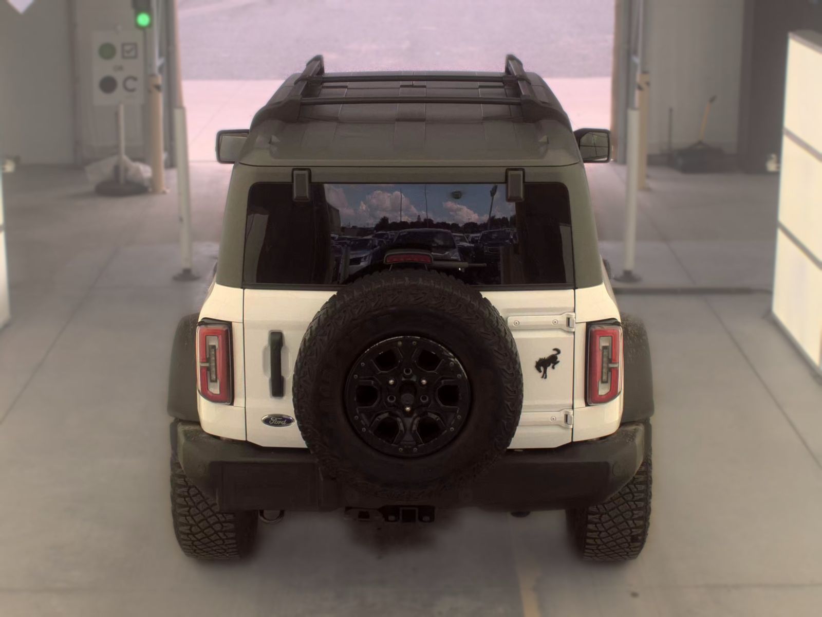 FORD BRONCO - 7