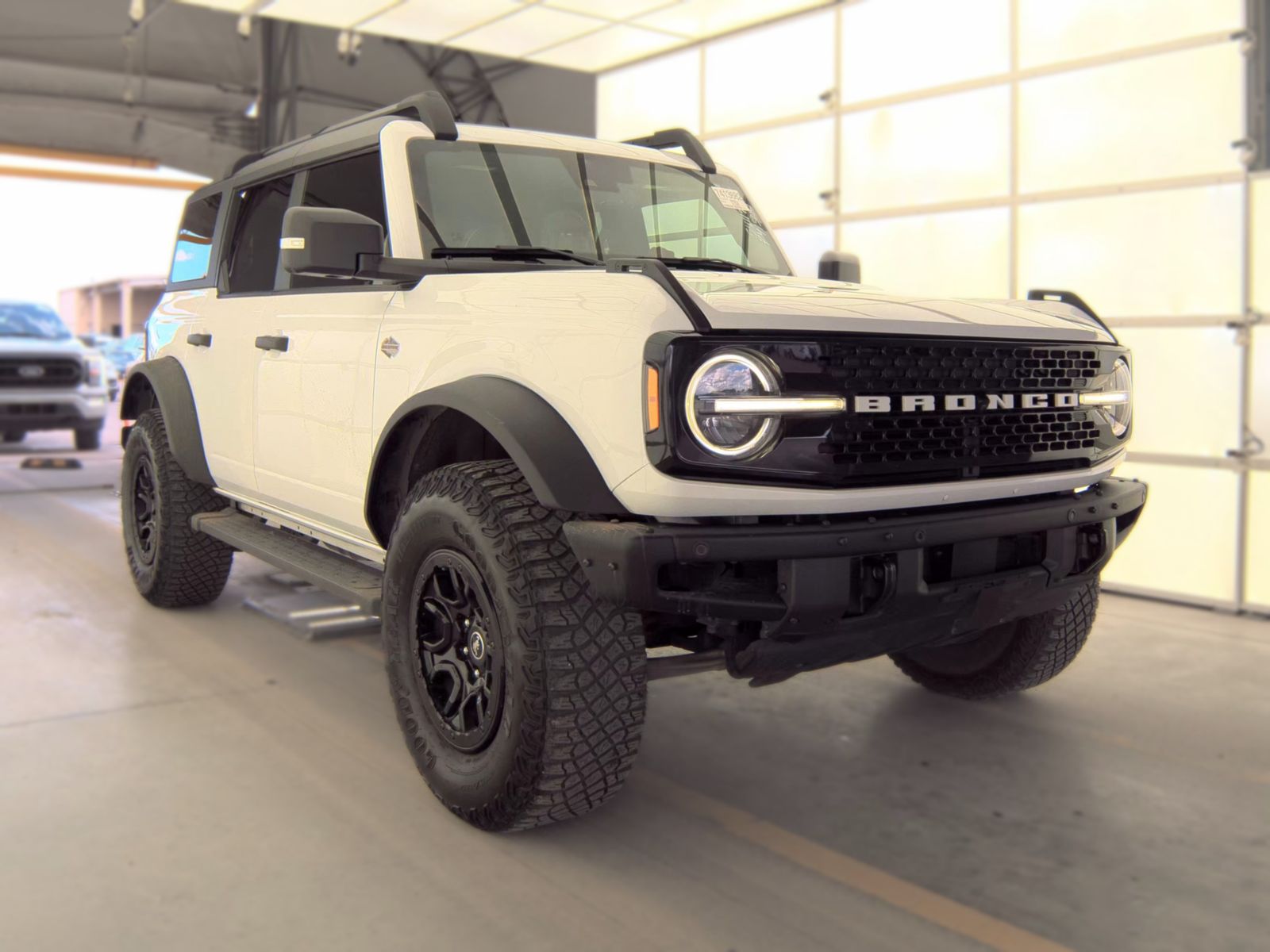 FORD BRONCO - 5