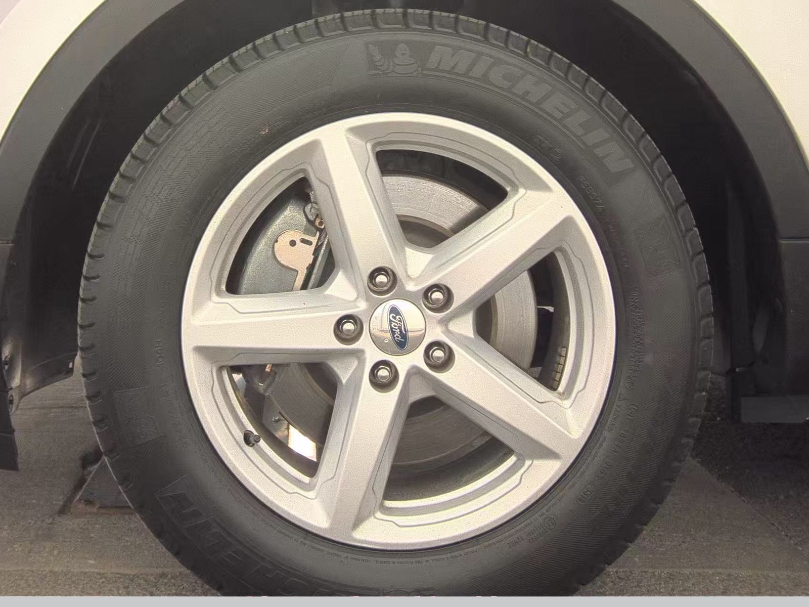 2019 Ford Explorer XLT FWD