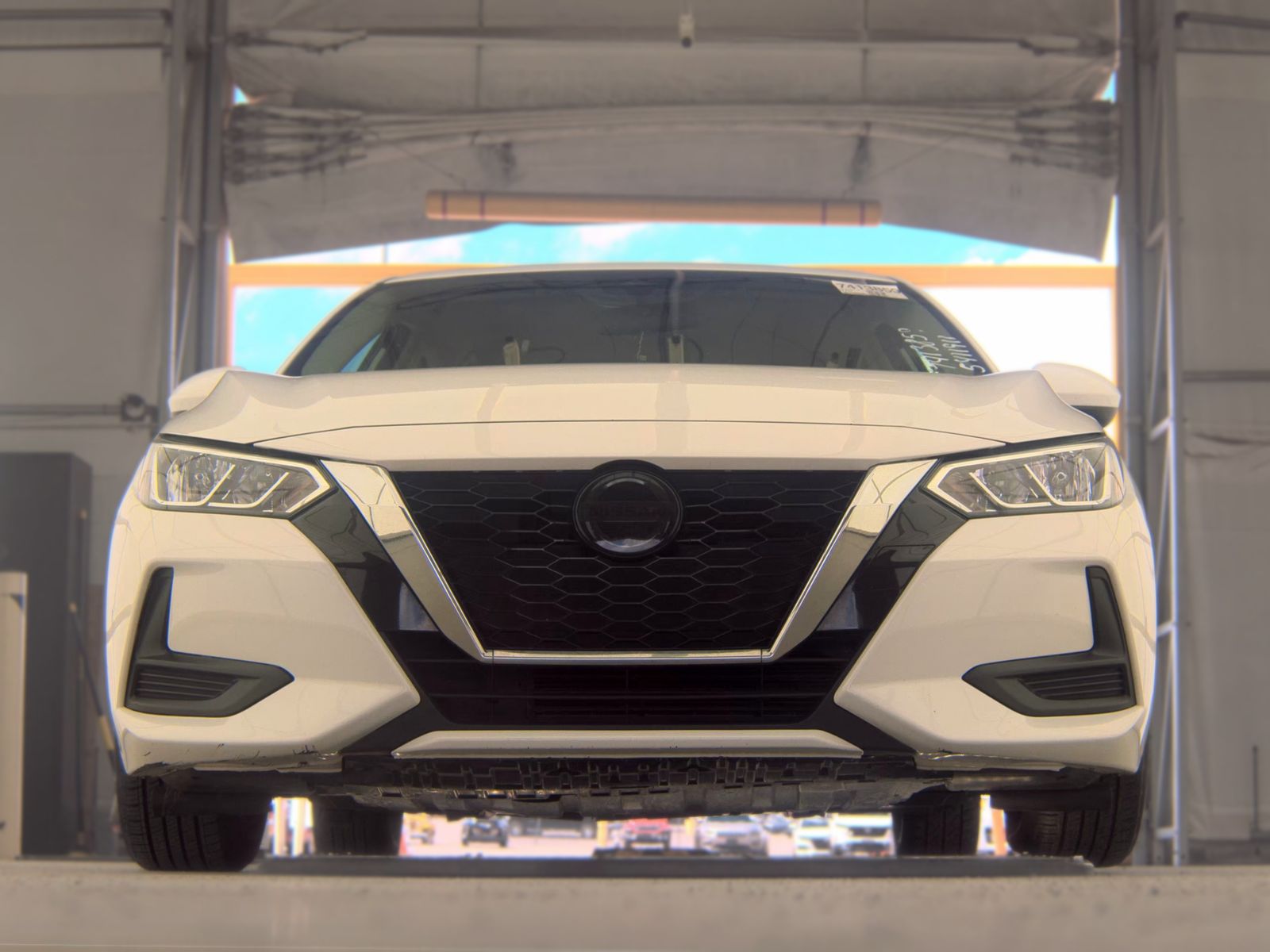 NISSAN SENTRA - 4