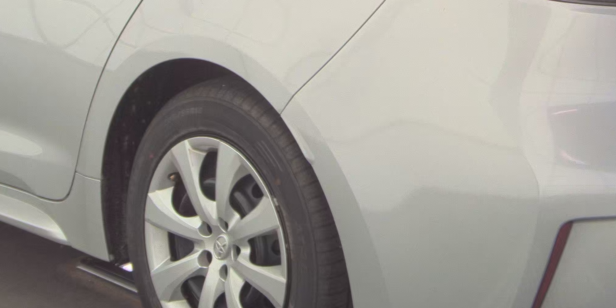 2024 Toyota Corolla LE FWD