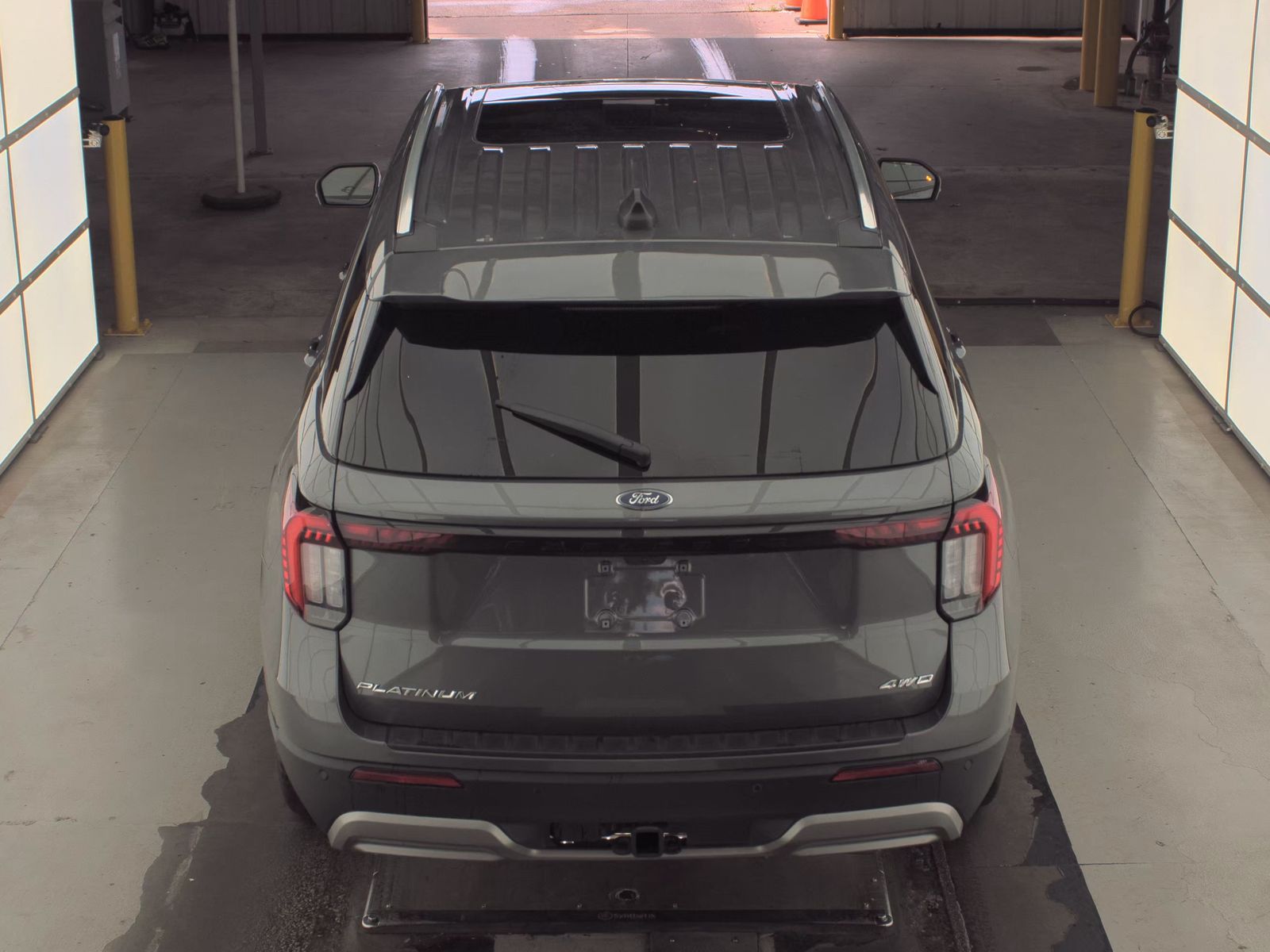 FORD EXPLORER - 7