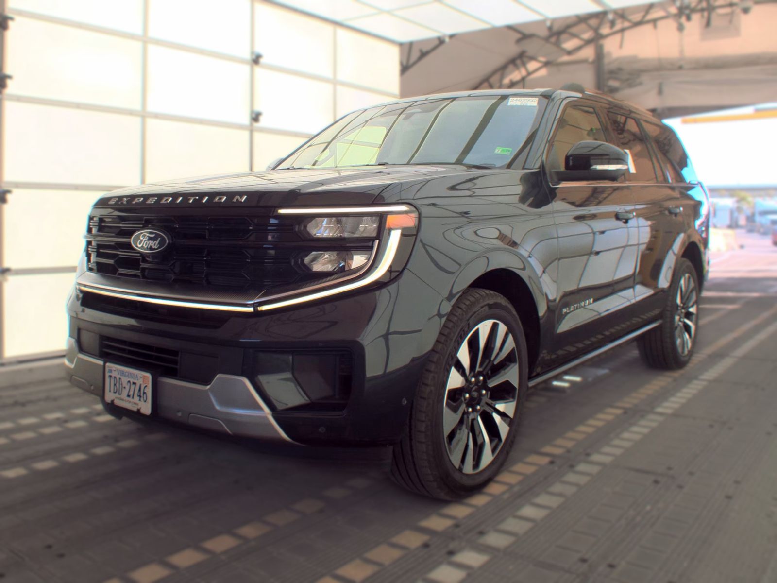 FORD EXPEDITION - 1