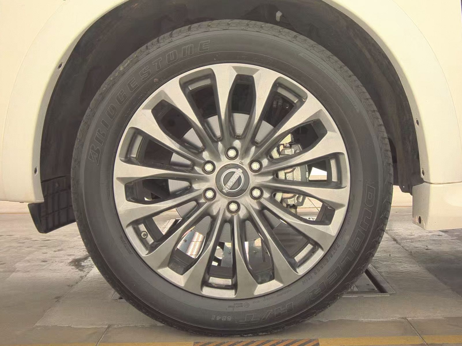 NISSAN ARMADA - 10