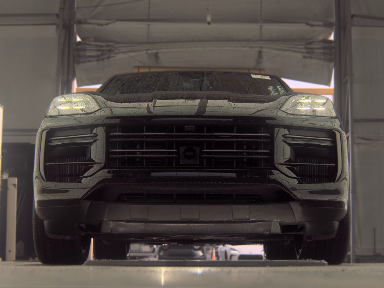 PORSCHE CAYENNE - 4
