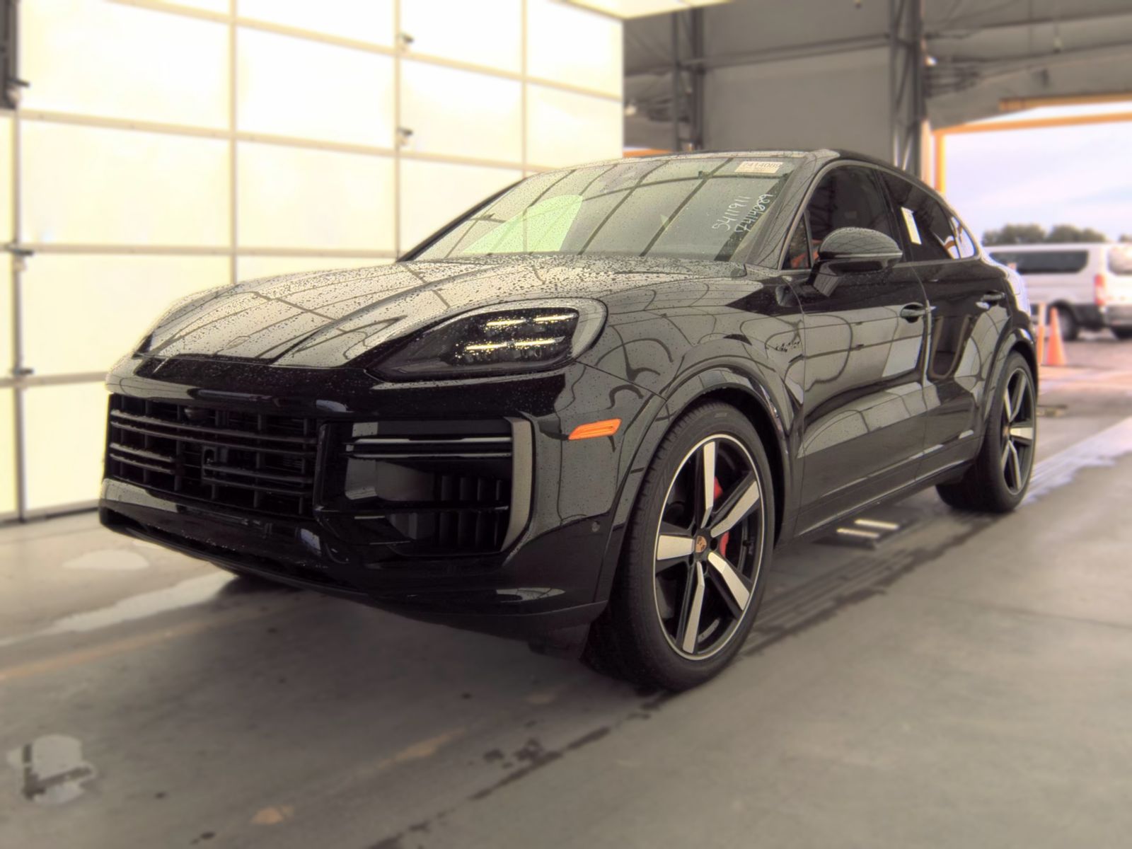 PORSCHE CAYENNE - 1