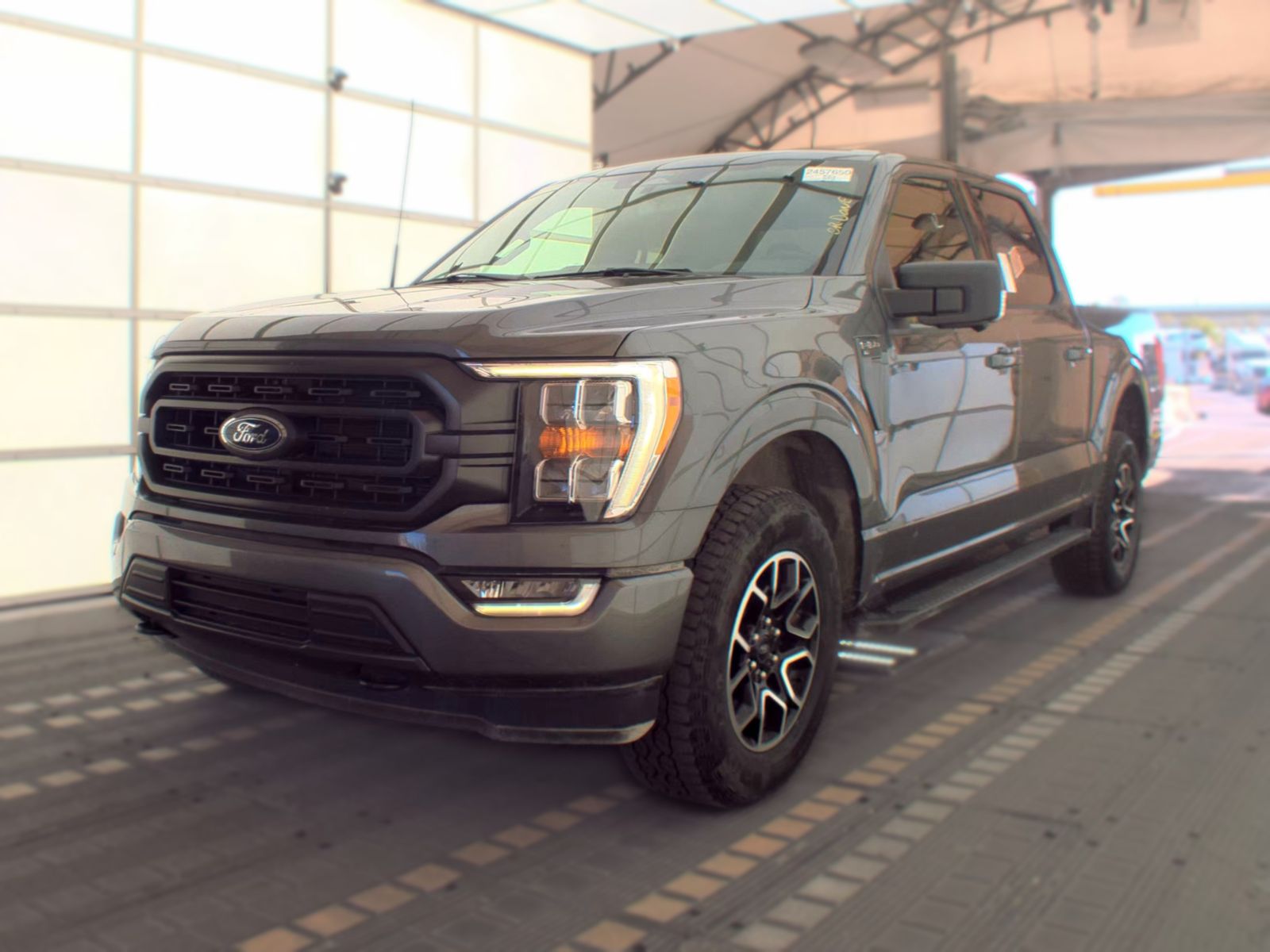 2022 Ford F-150 XLT AWD