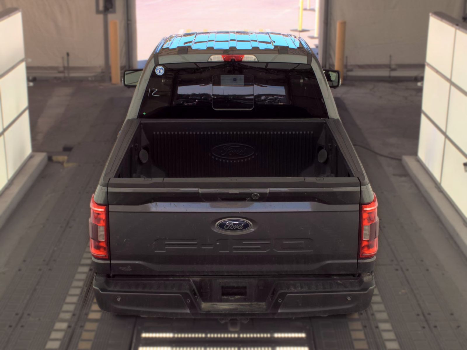 2022 Ford F-150 XLT AWD