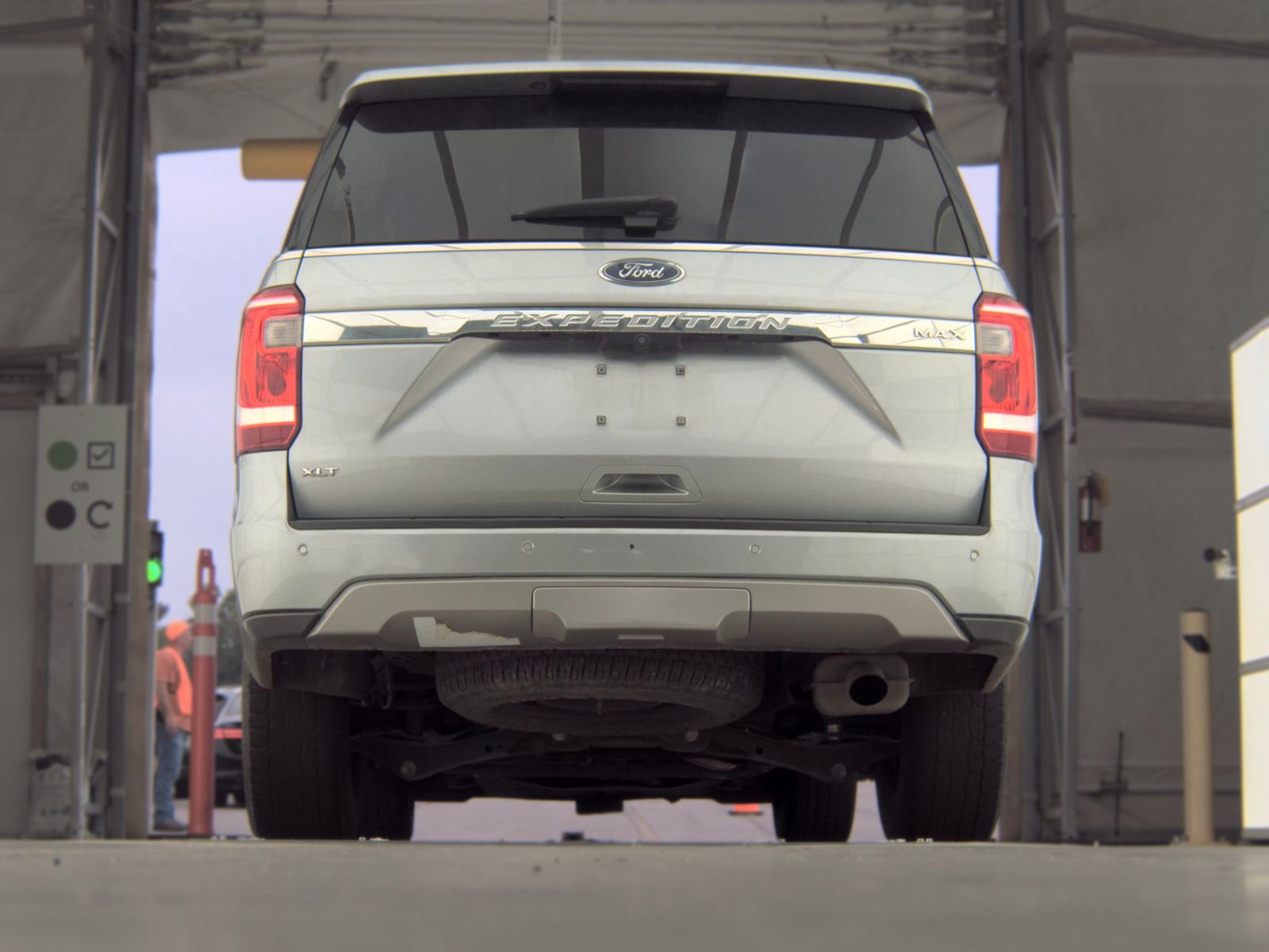 FORD EXPEDITION MAX - 8