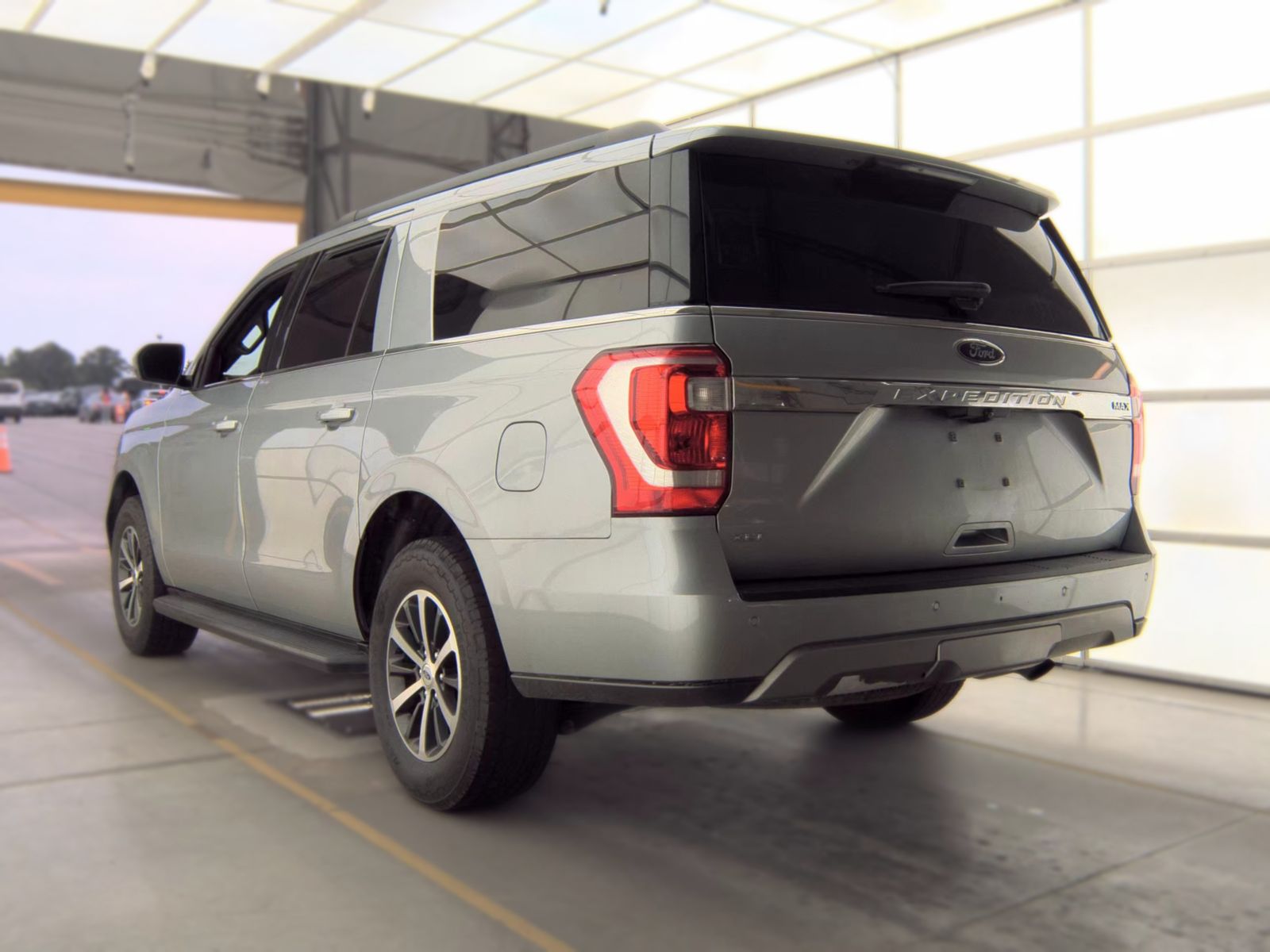 FORD EXPEDITION MAX - 9