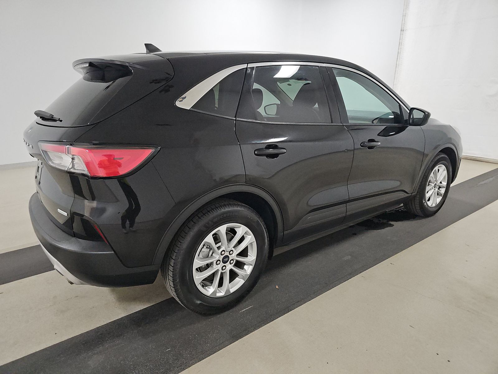 FORD ESCAPE - 5