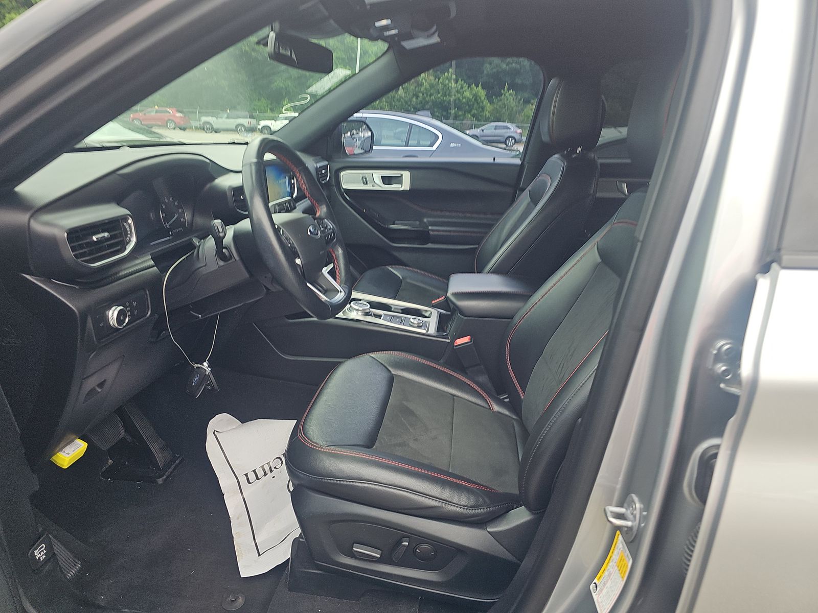 FORD EXPLORER - 8