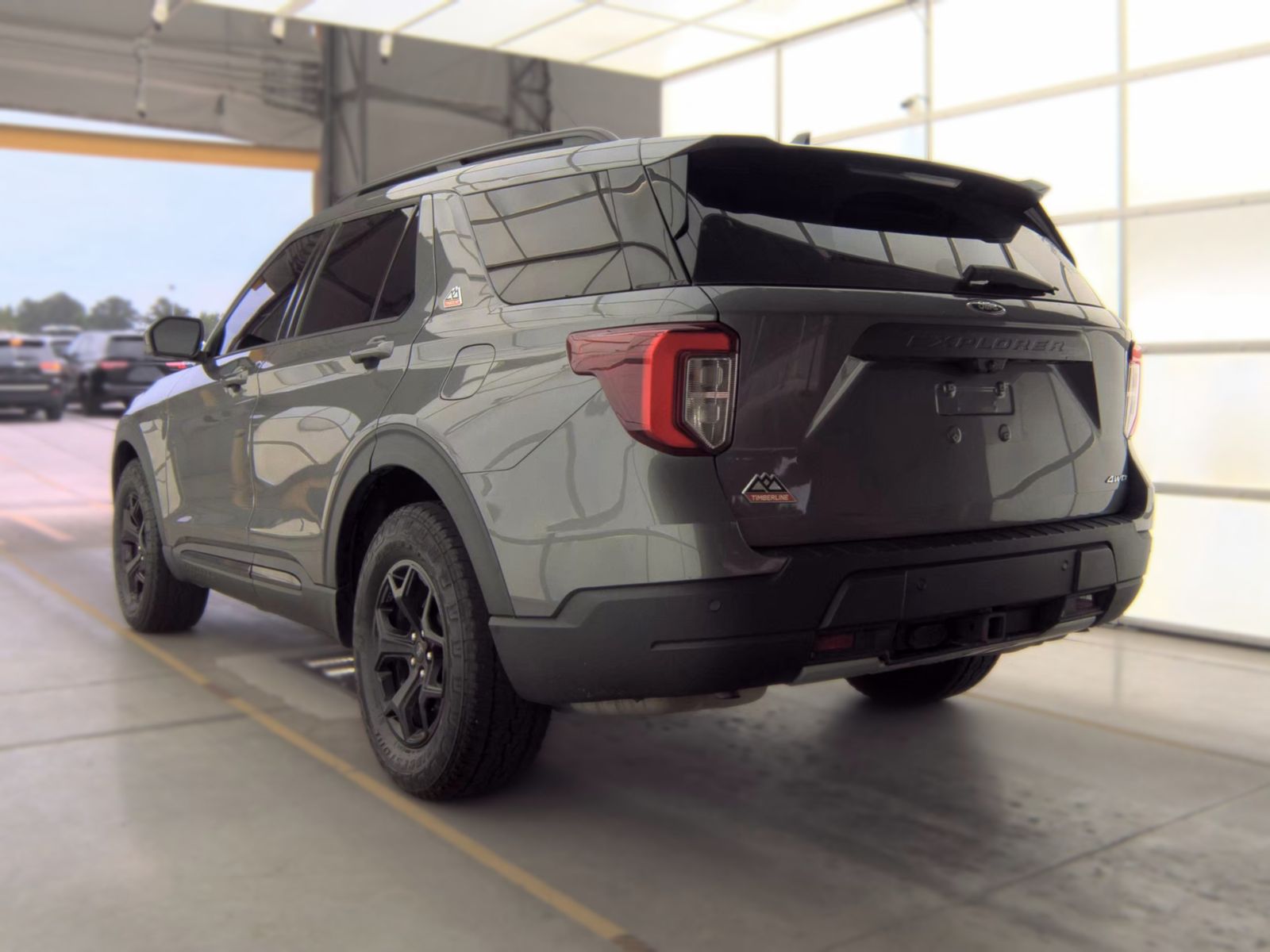 FORD EXPLORER - 9