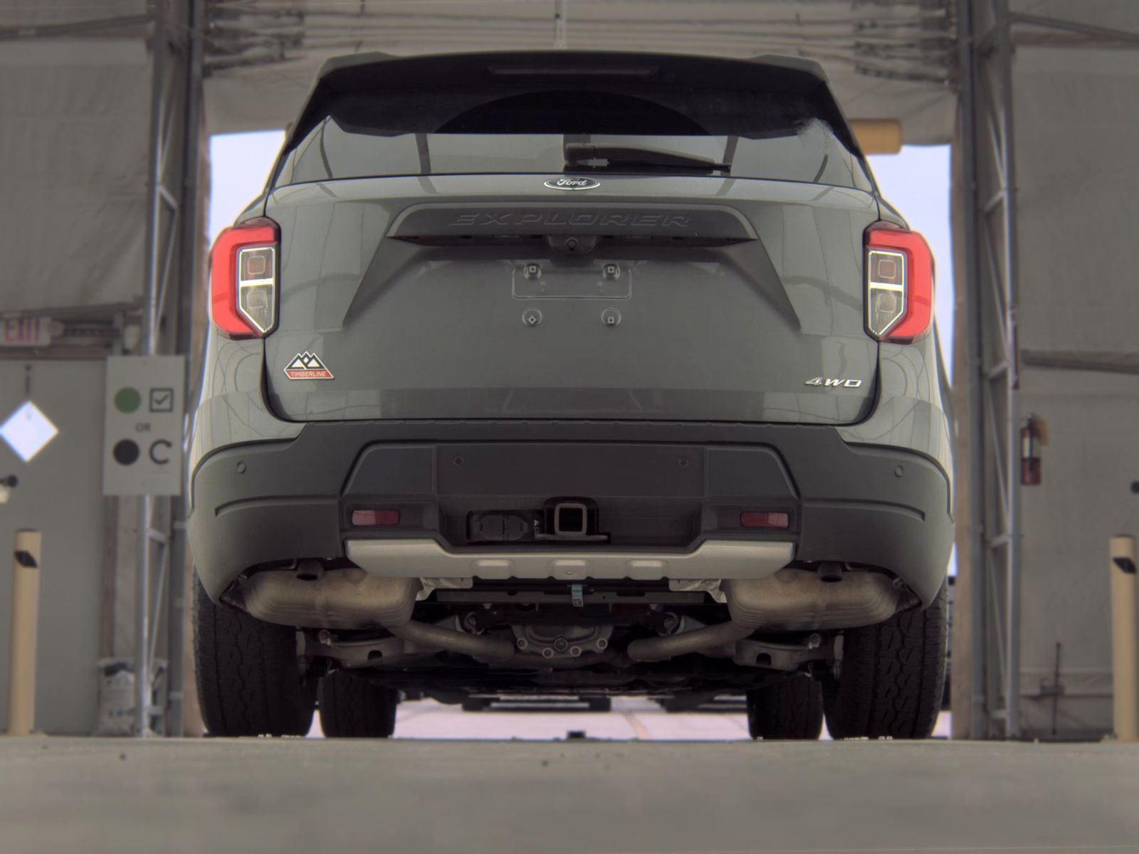 FORD EXPLORER - 8