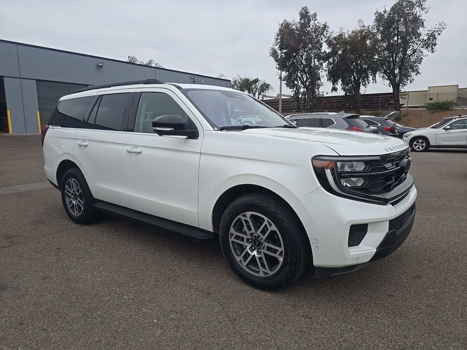 FORD EXPEDITION - 4