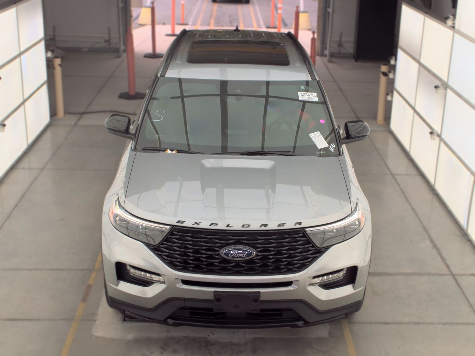 FORD EXPLORER - 3