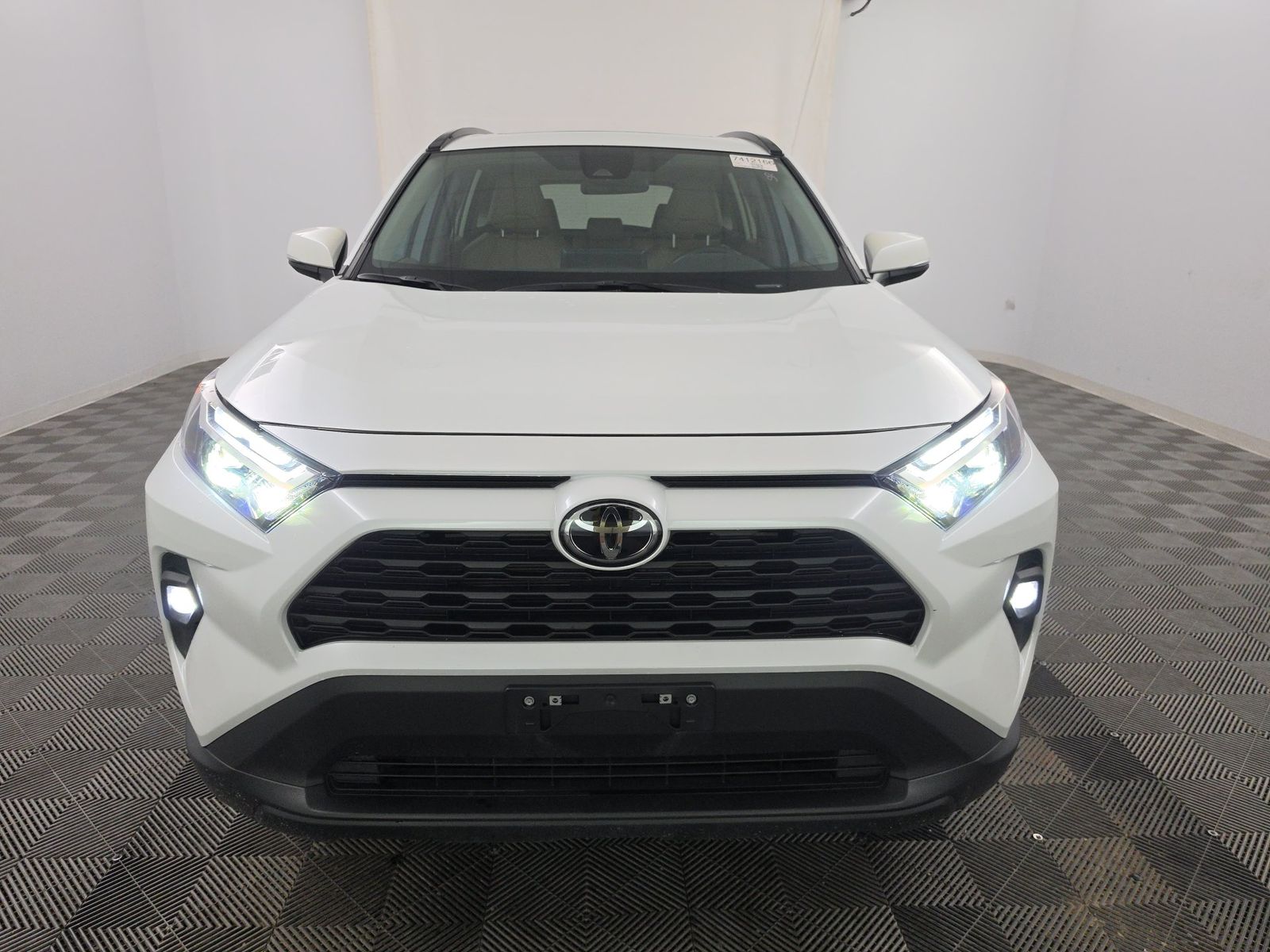 2025 Toyota RAV4 XLE Premium FWD