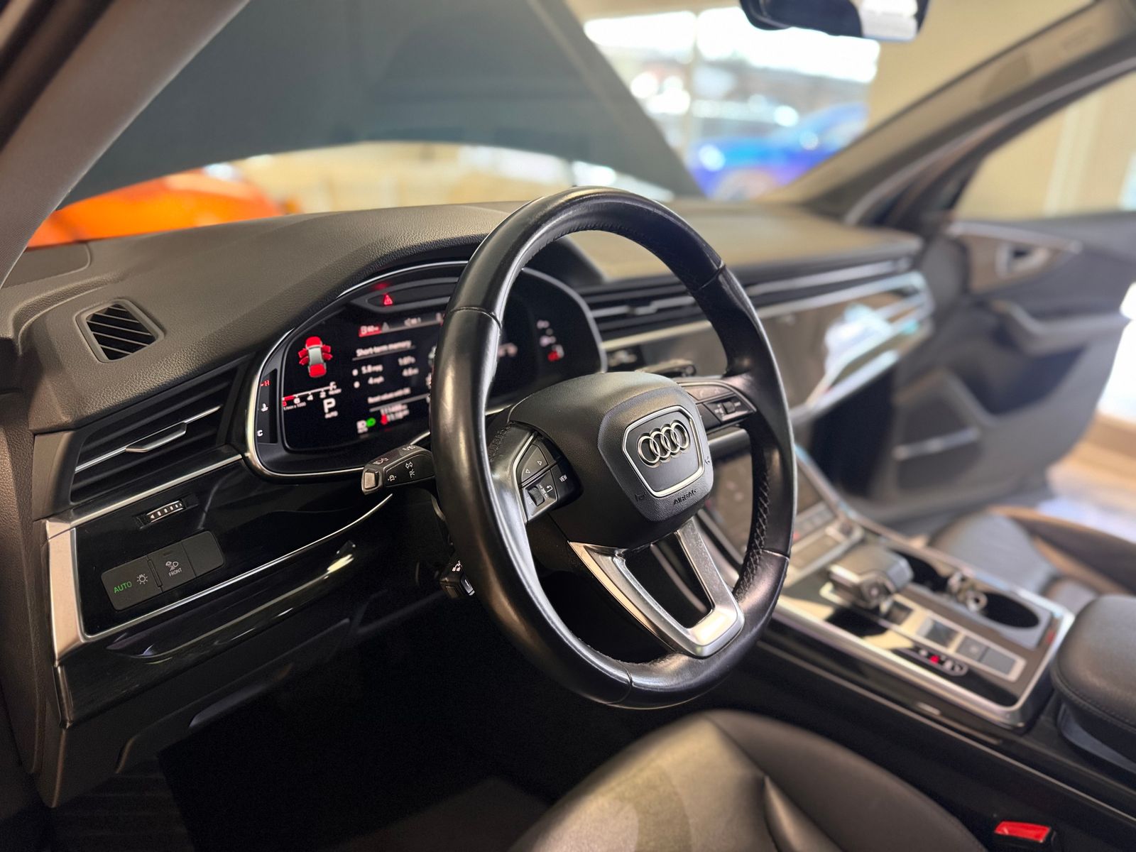 Vehicle Image 20