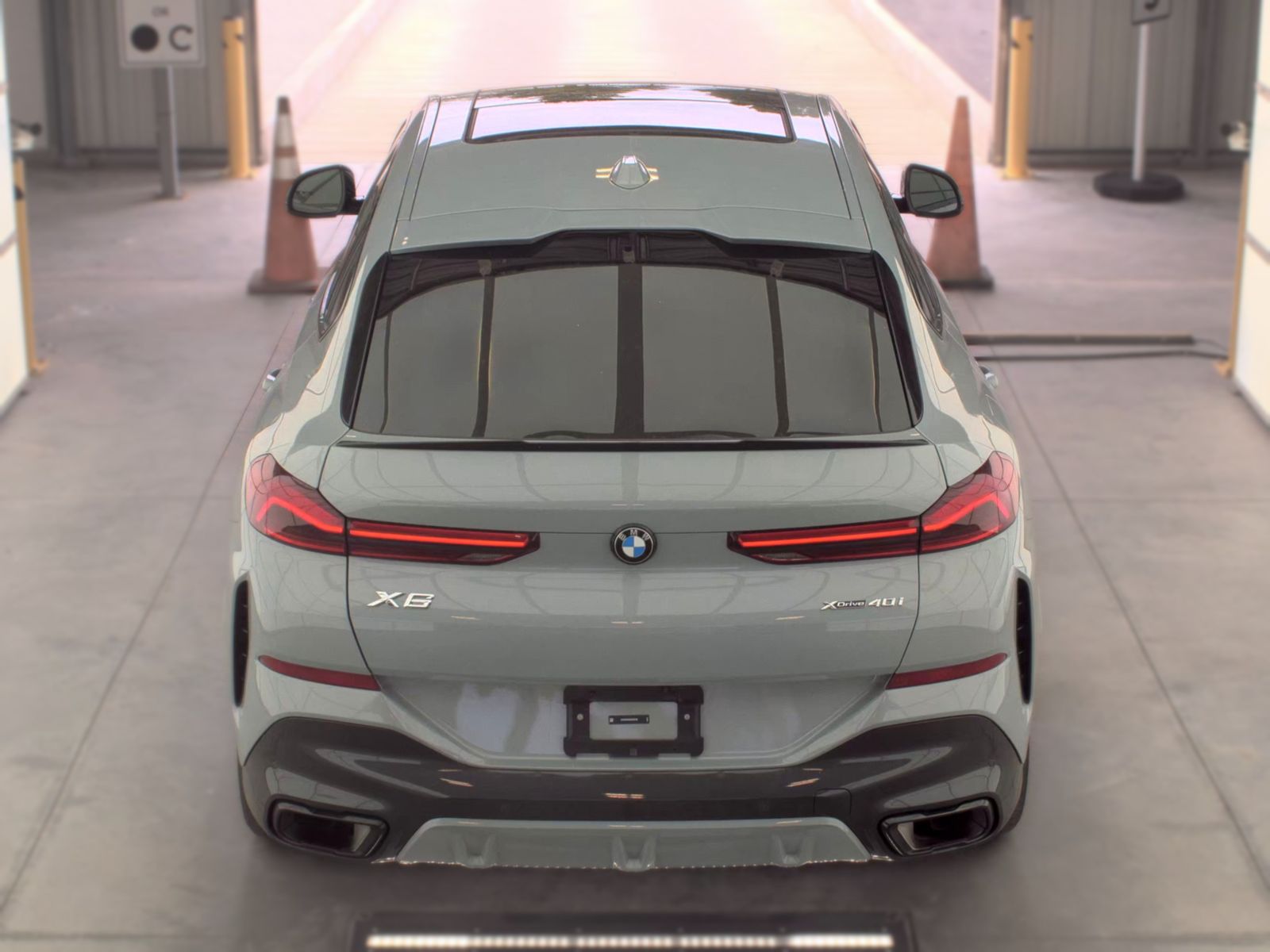 2025 BMW X6 xDrive40i AWD