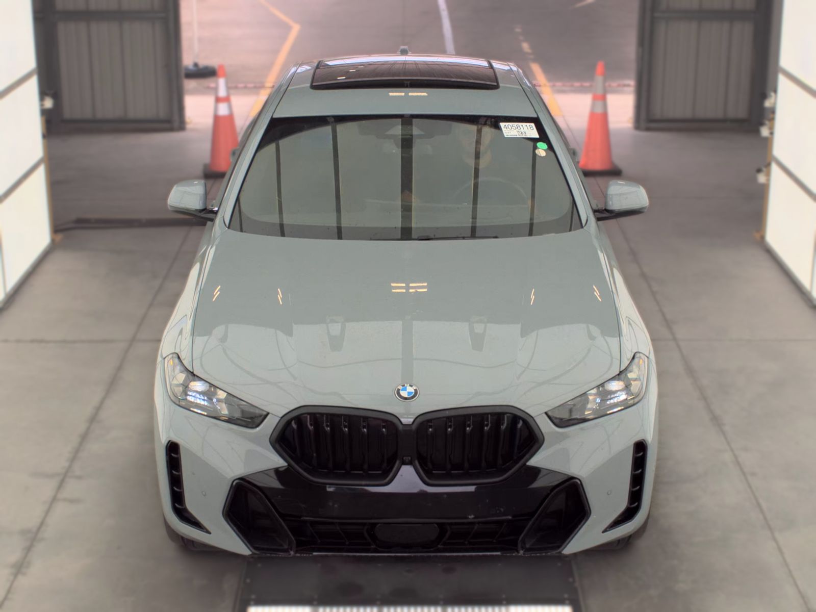 2025 BMW X6 xDrive40i AWD