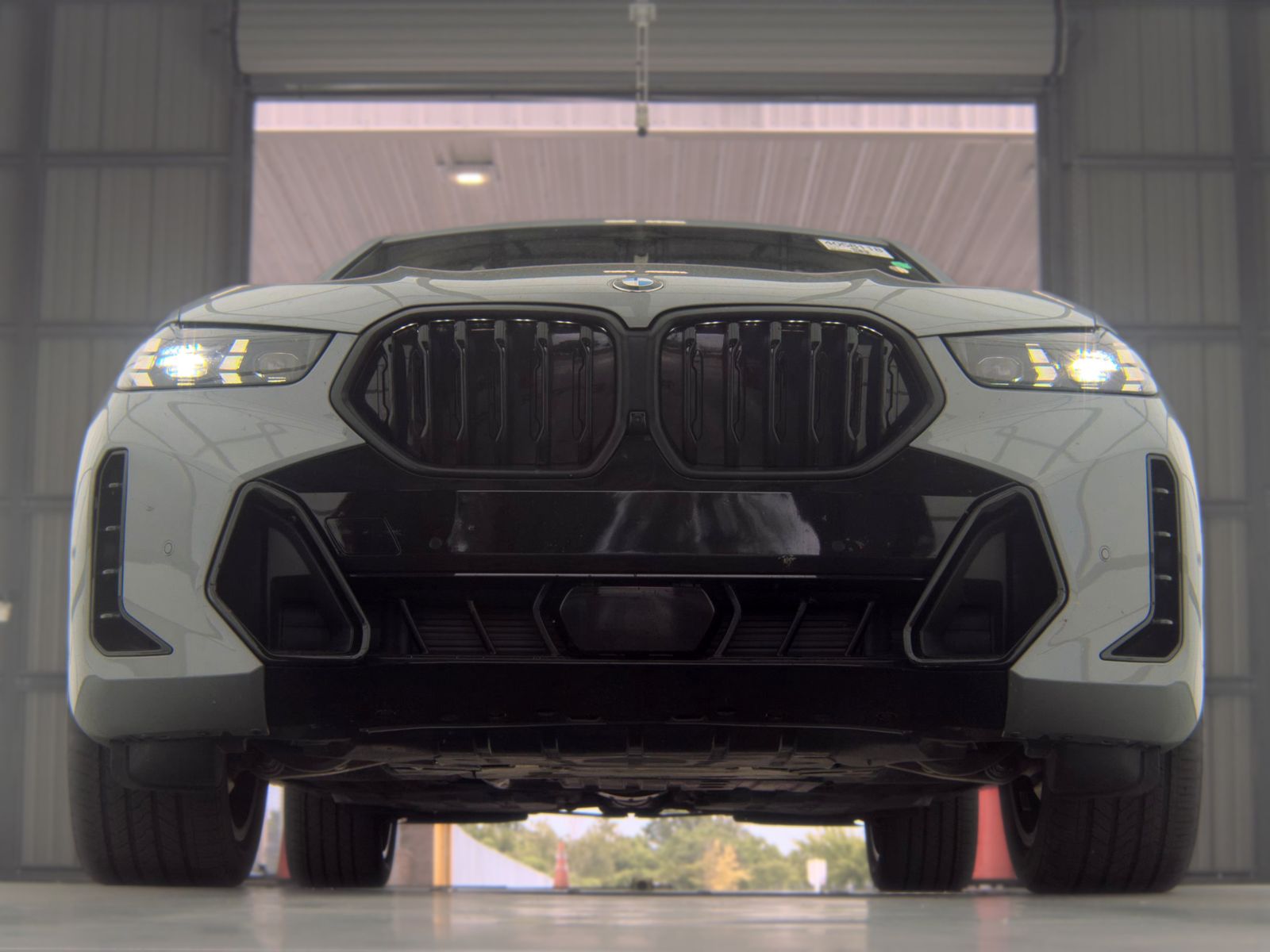 2025 BMW X6 xDrive40i AWD