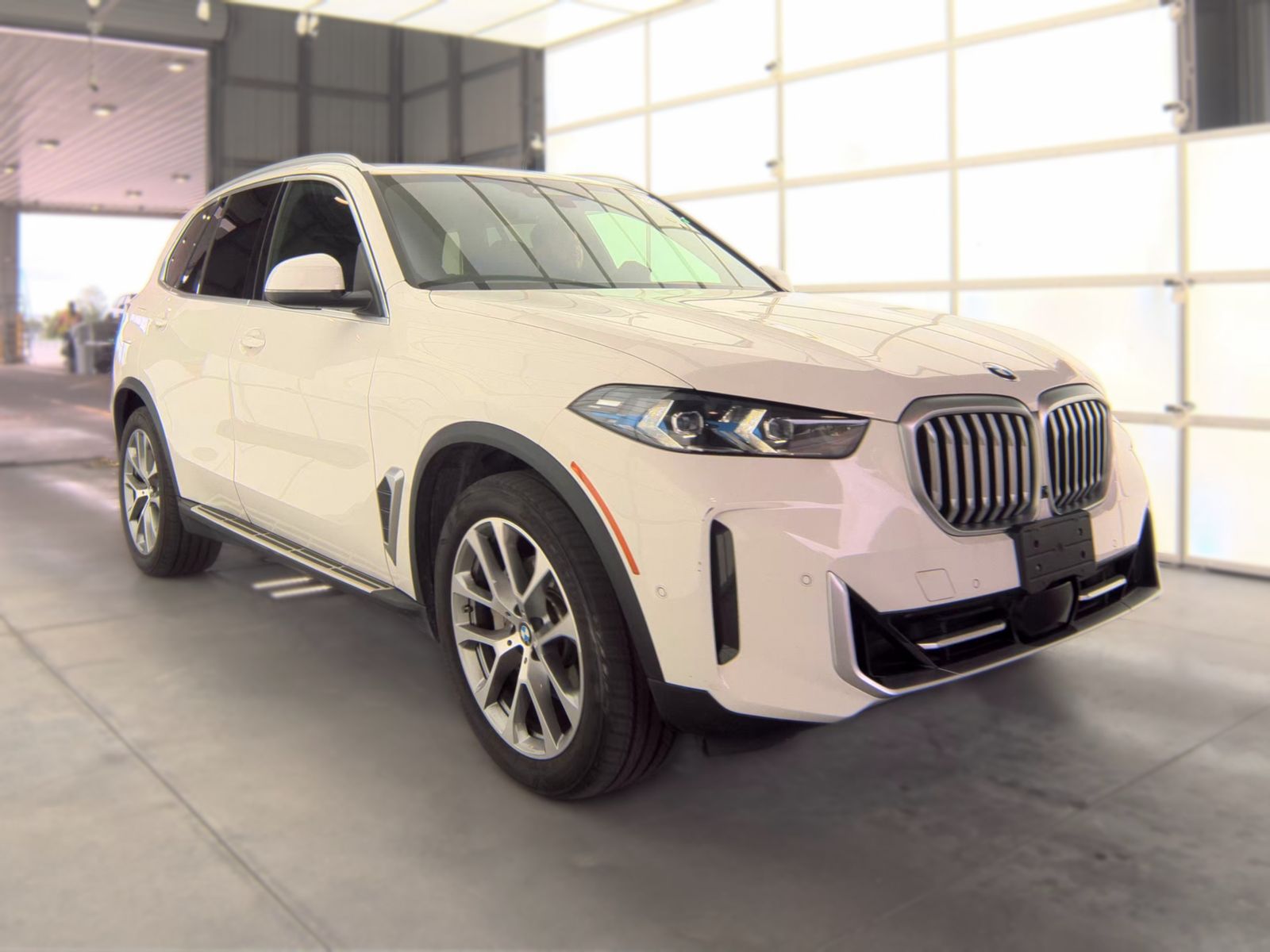 2025 BMW X5 xDrive40i AWD