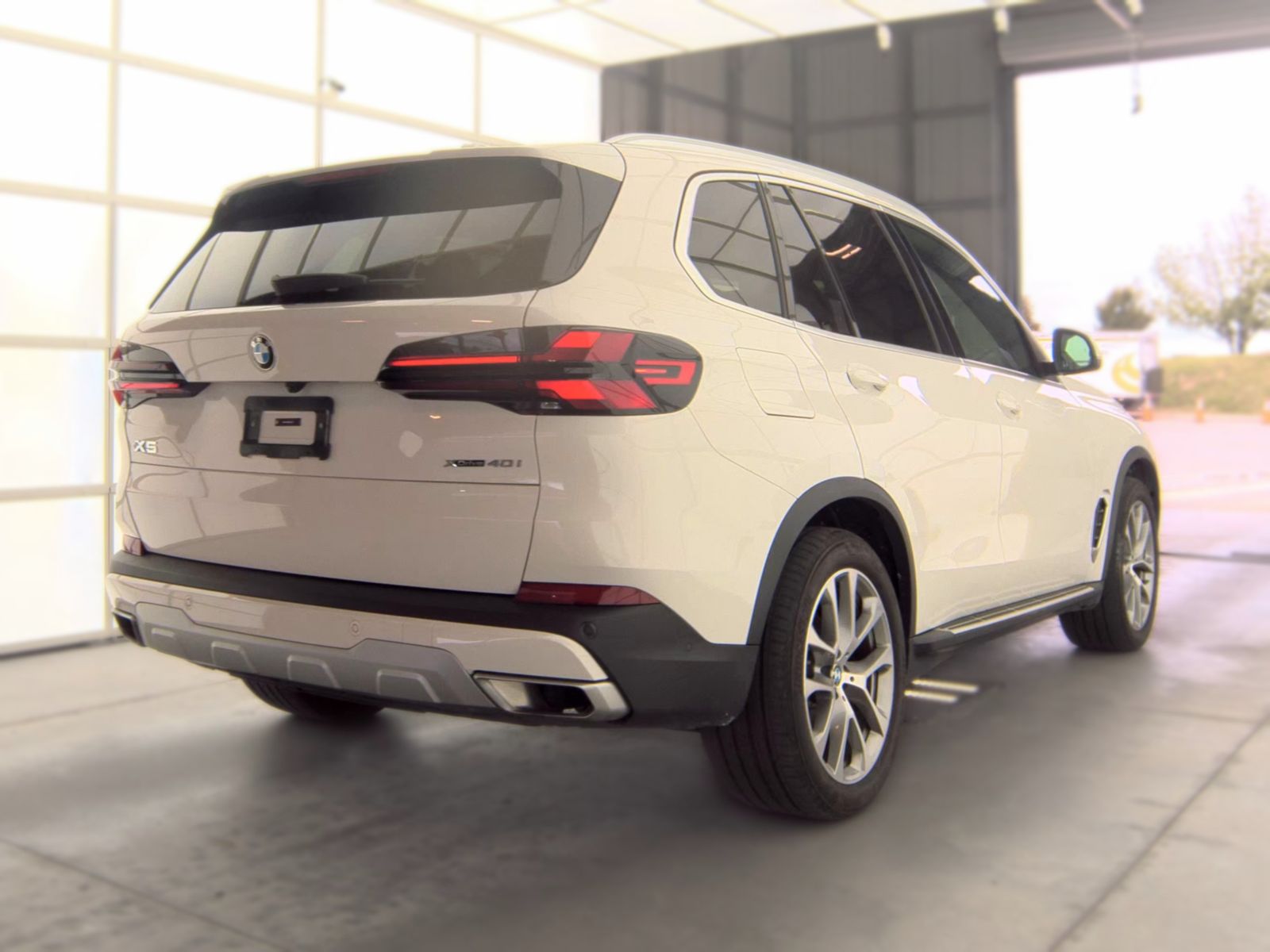 2025 BMW X5 xDrive40i AWD