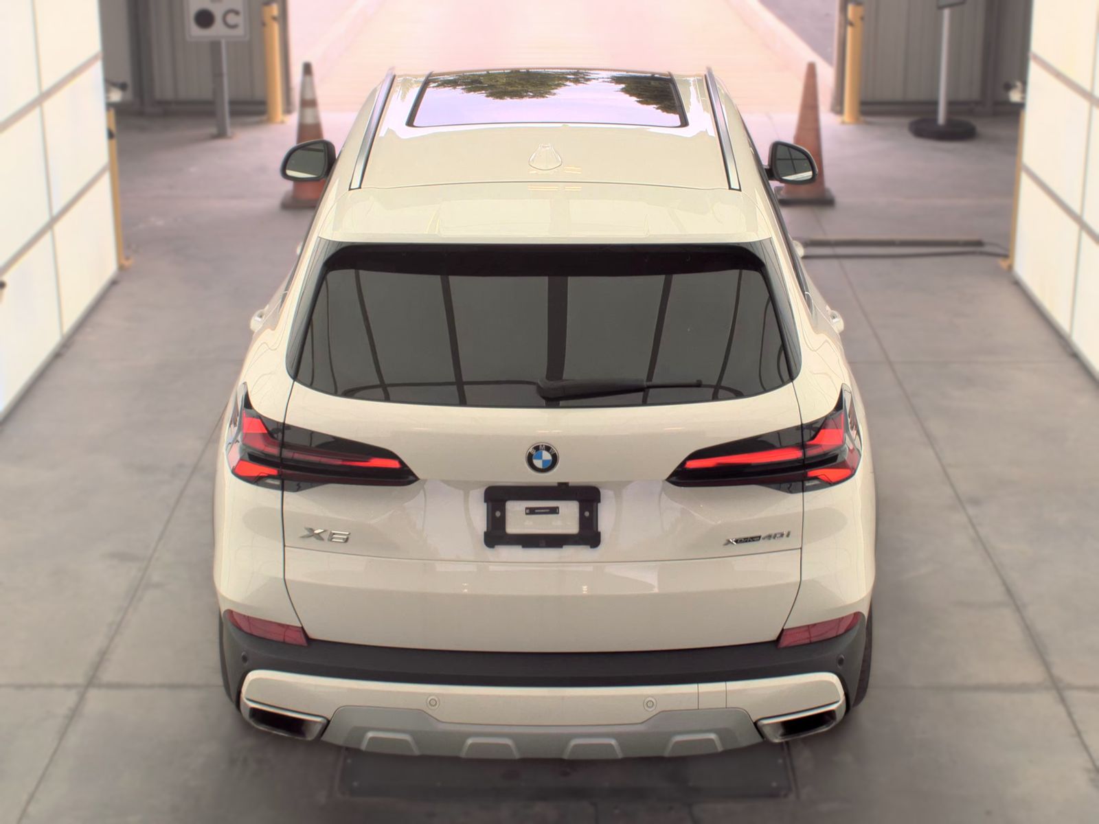 2025 BMW X5 xDrive40i AWD