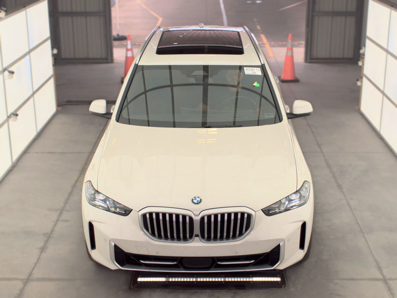 2025 BMW X5 xDrive40i AWD
