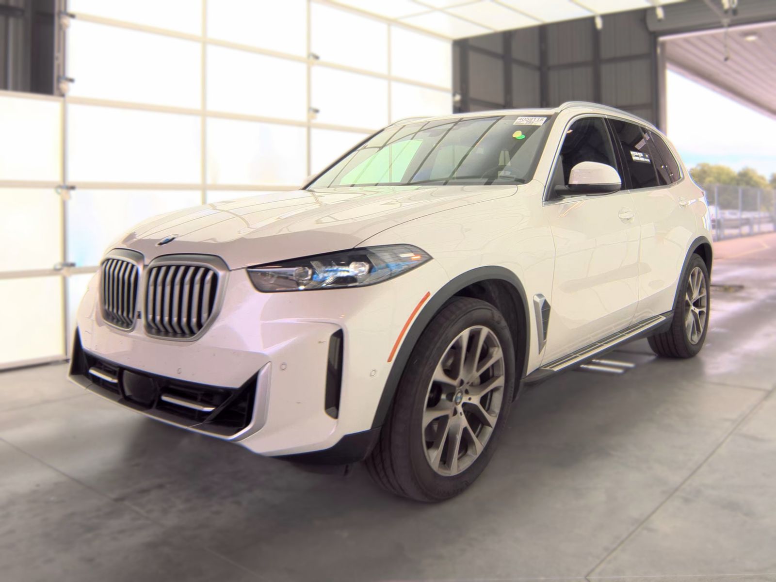 2025 BMW X5 xDrive40i AWD