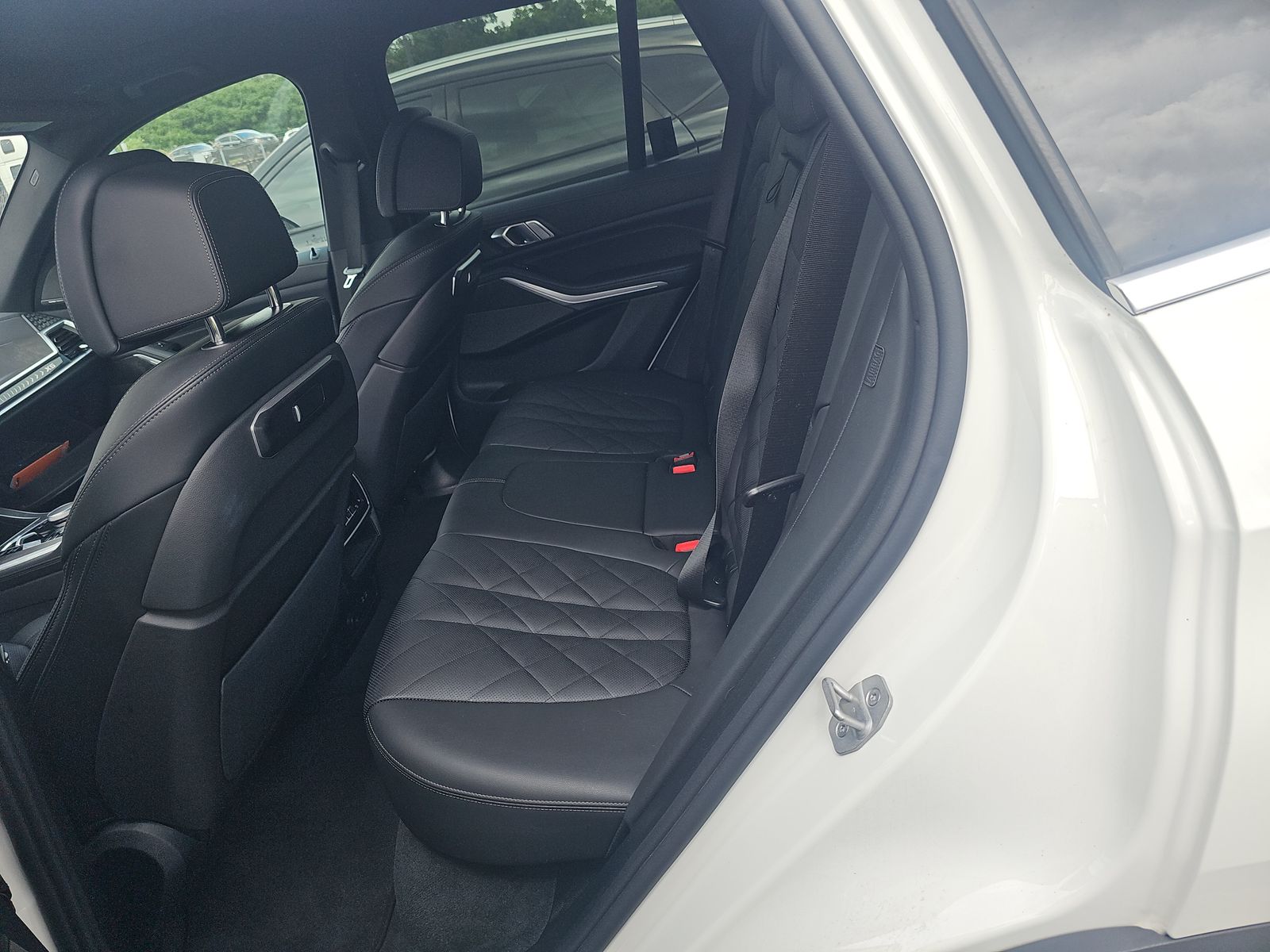 2025 BMW X5 xDrive40i AWD
