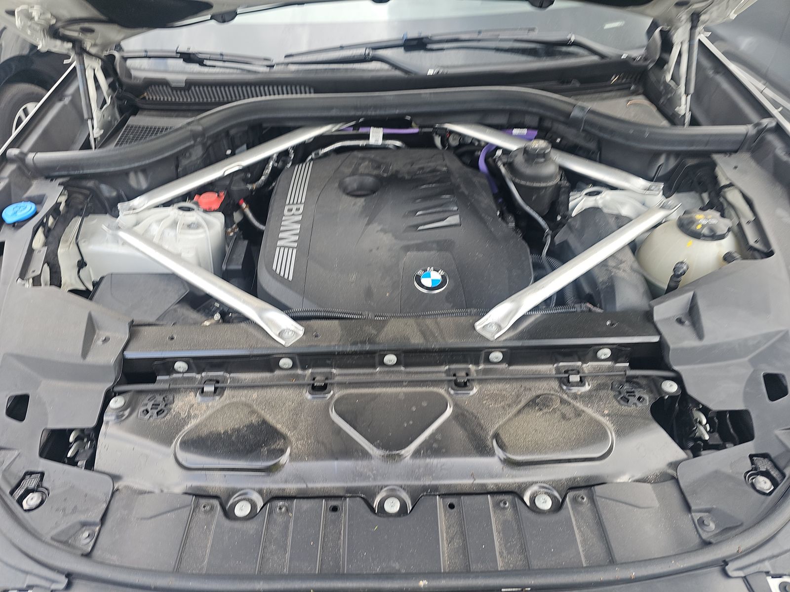 2025 BMW X5 xDrive40i AWD