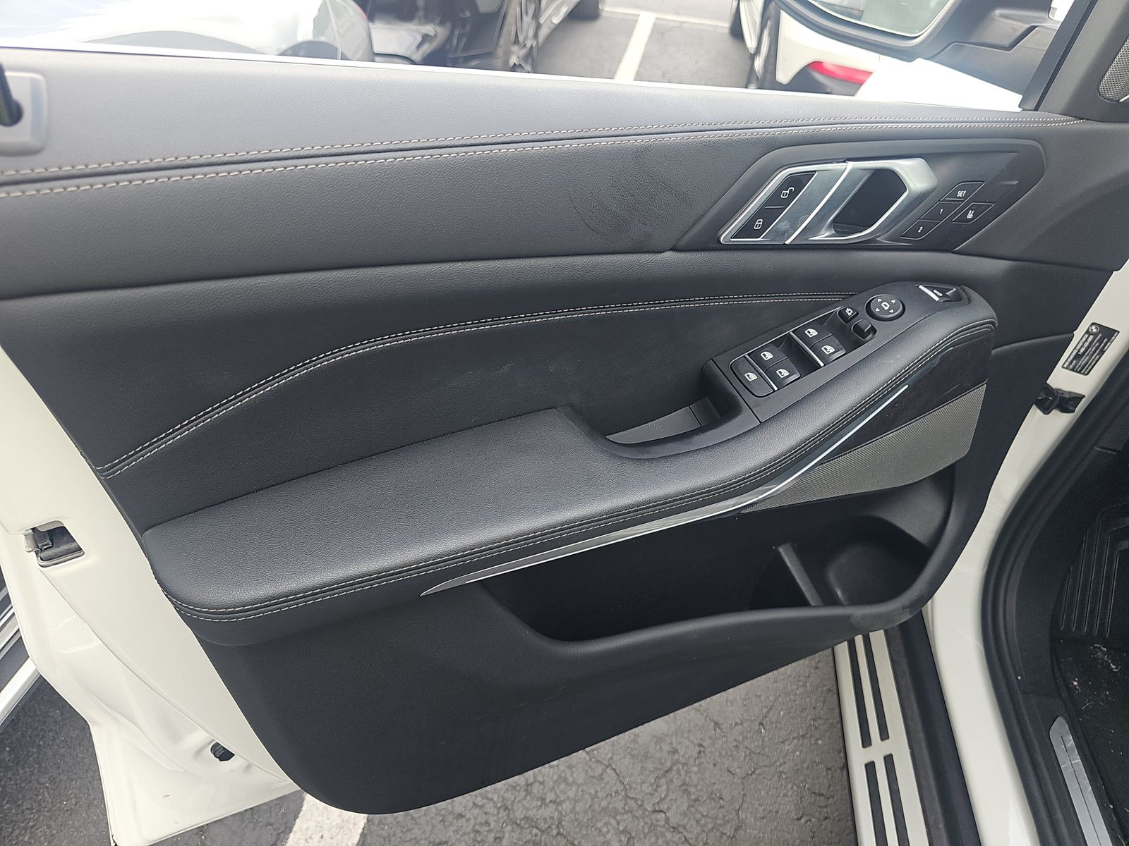 2025 BMW X5 xDrive40i AWD
