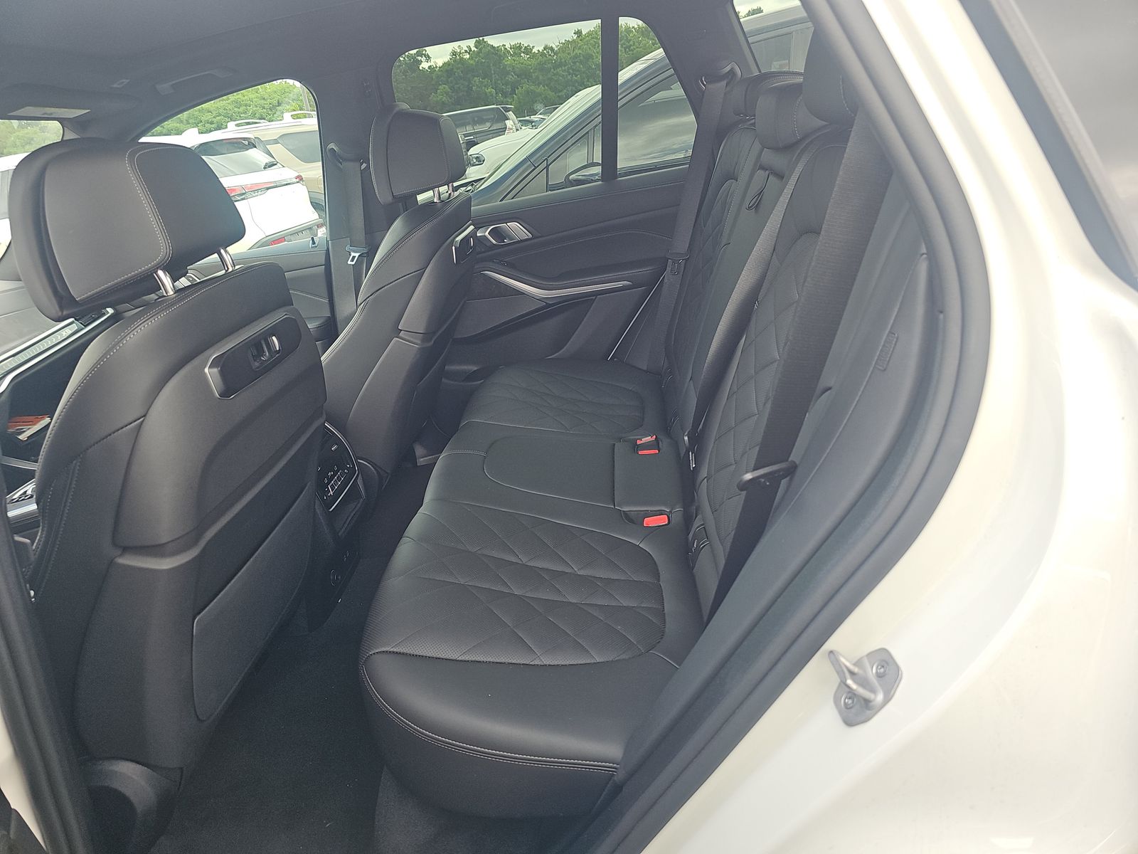 2025 BMW X5 xDrive40i AWD