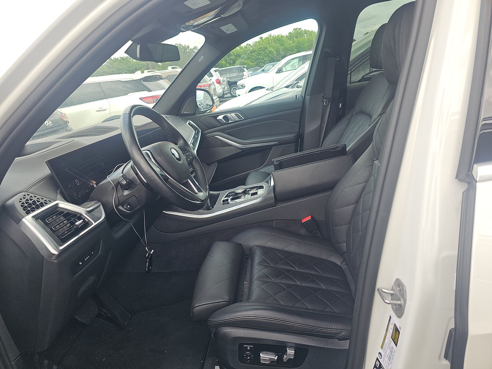 2025 BMW X5 xDrive40i AWD