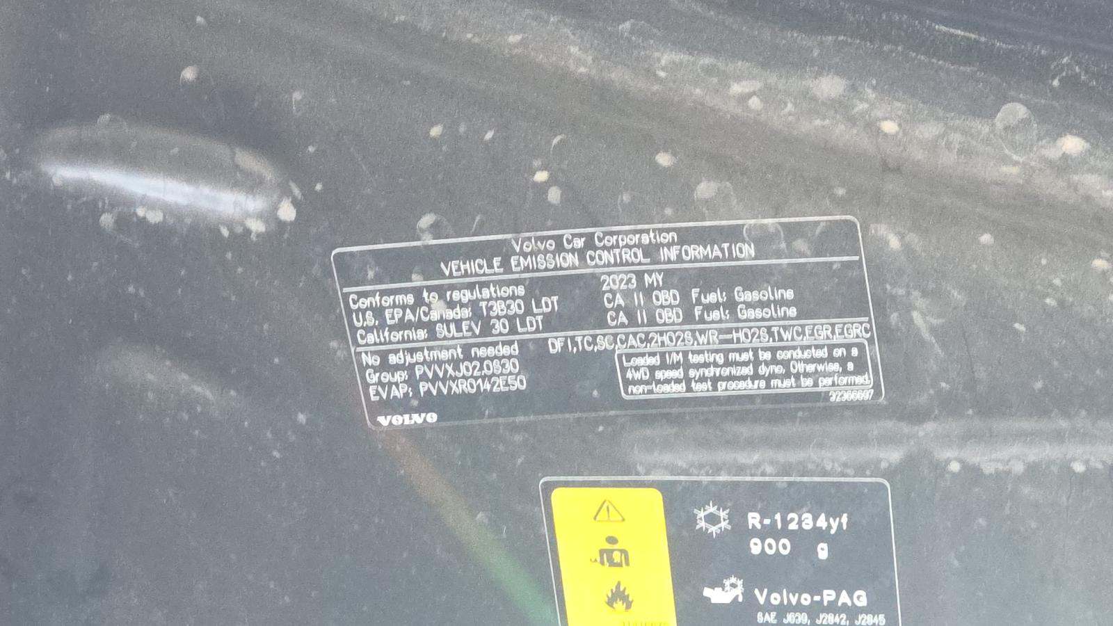 2023 Volvo XC90 B6 Plus AWD