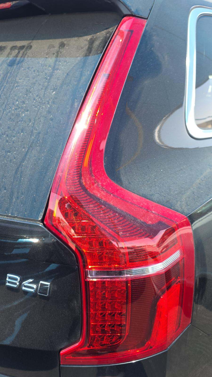 2023 Volvo XC90 B6 Plus AWD
