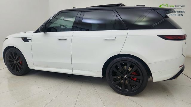 2024 Land Rover Range Rover Sport Dynamic SE AWD