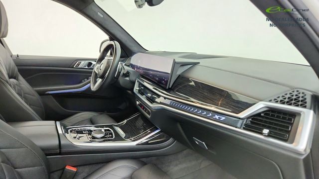 2024 BMW X7 xDrive40i AWD