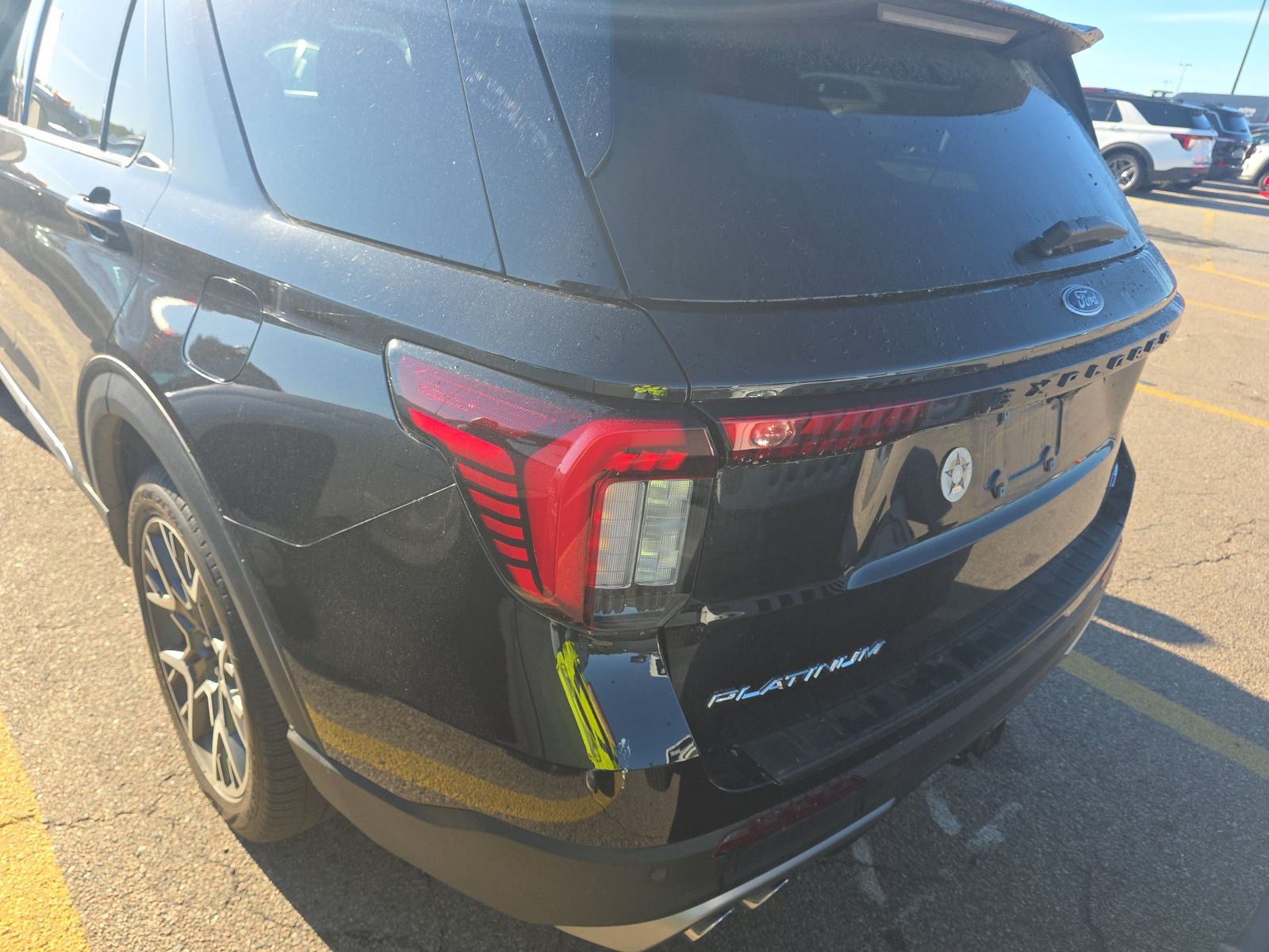 FORD EXPLORER - 7